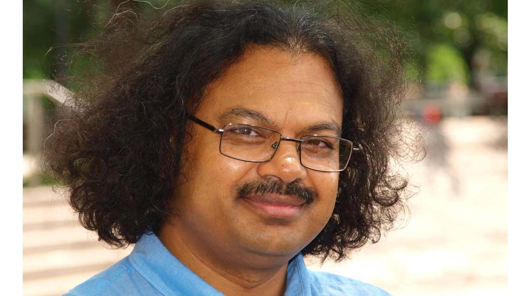 রোমানিয়ান ভাষায় প্রকাশ পেলো কবি হাসানআল আব্দুল্লাহর একগুচ্ছ কবিতা