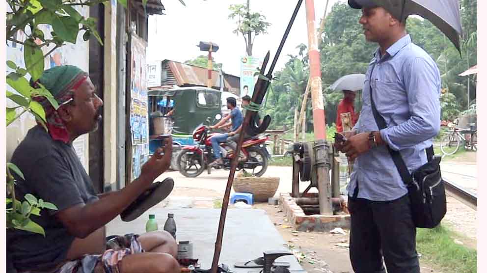 এবার  জঞ্জাল সৃষ্টি করেছেন  বিশিষ্ট নাট্যনিমার্তা সৈয়দ মাসুদ রাজা